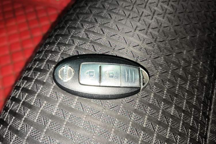 Used Nissan Tiida 2016 1.6L CVT Smart Drive Edition Interior 1