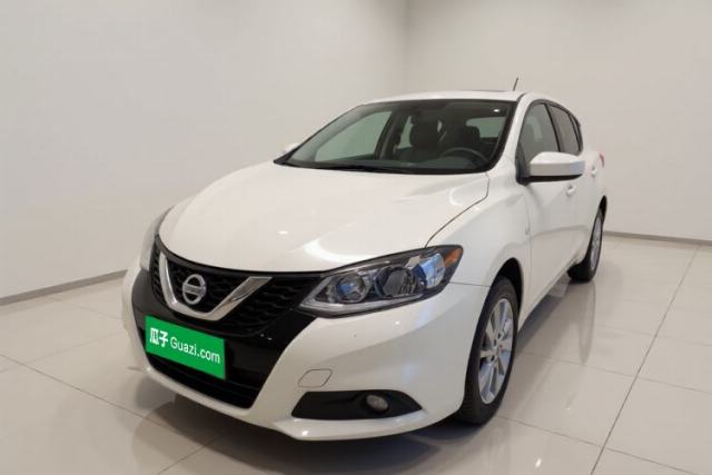 Ojetý Nissan Tiida 2016 1.6L CVT Cool Dynamic Edition