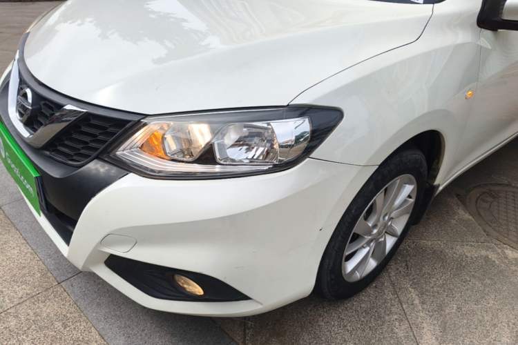 Used Nissan Tiida 2016 1.6L CVT Cool Dynamic Edition Left Front Headlight