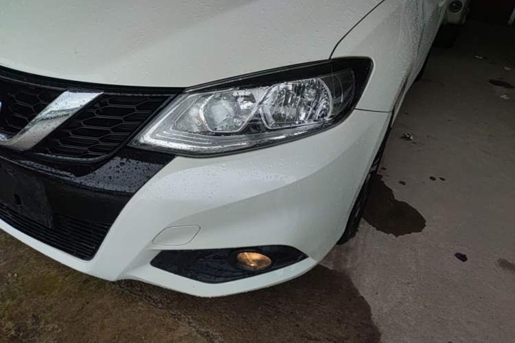 Used Nissan Tiida 2016 1.6L CVT Smart Drive Edition Left Front Headlight
