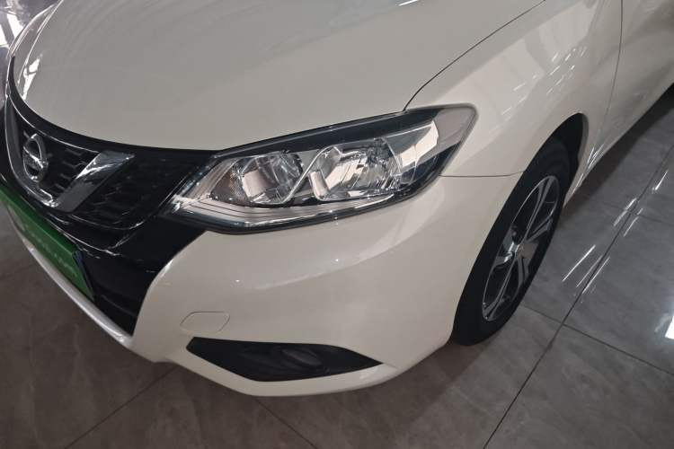Used Nissan Tiida 2016 1.6L CVT Smart Drive Edition Left Front Headlight