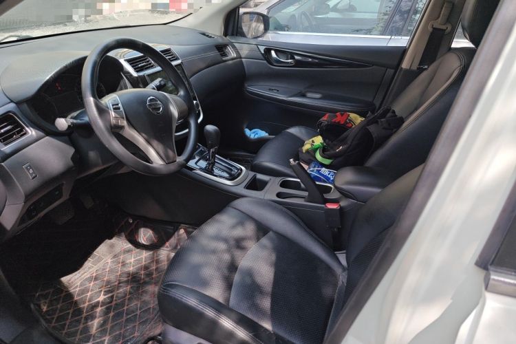 Used Nissan Tiida 2016 1.6L CVT Cool Dynamic Edition Left Front Seat