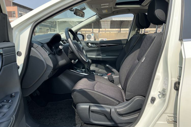 Used Nissan Tiida 2016 1.6L Manual Cool Edition Left Front Seat