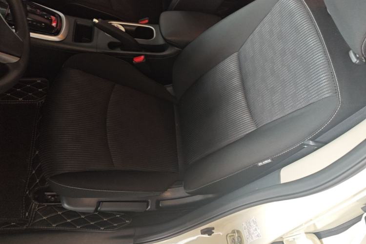 Used Nissan Tiida 2016 1.6L CVT Cool Dynamic Edition Left Front Seat