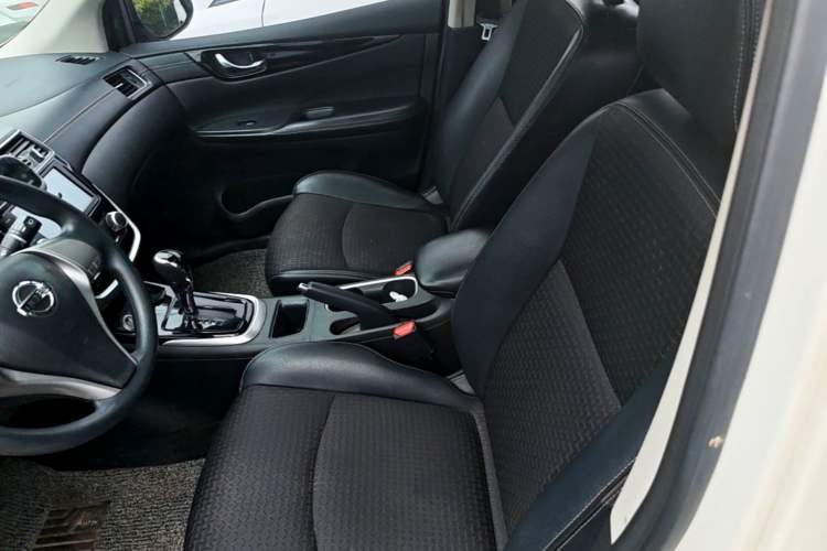 Used Nissan Tiida 2016 1.6L CVT Smart Drive Edition Left Front Seat