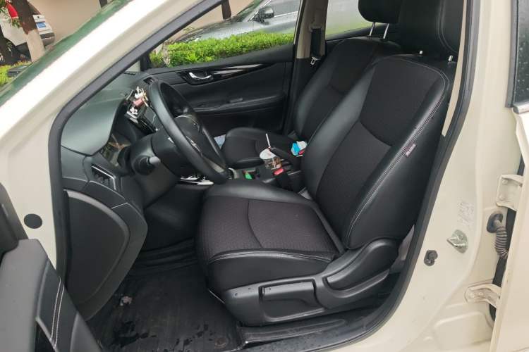 Used Nissan Tiida 2016 1.6L CVT Smart Drive Edition Left Front Seat