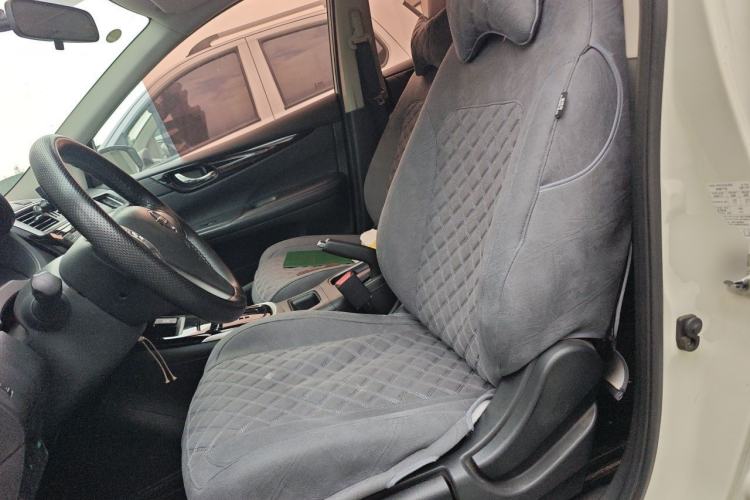 Used Nissan Tiida 2016 1.6L CVT Cool Dynamic Edition Left Front Seat