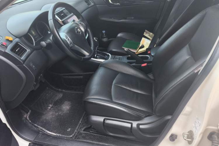 Used Nissan Tiida 2016 1.6L CVT ZhiZun Edition Left Front Seat