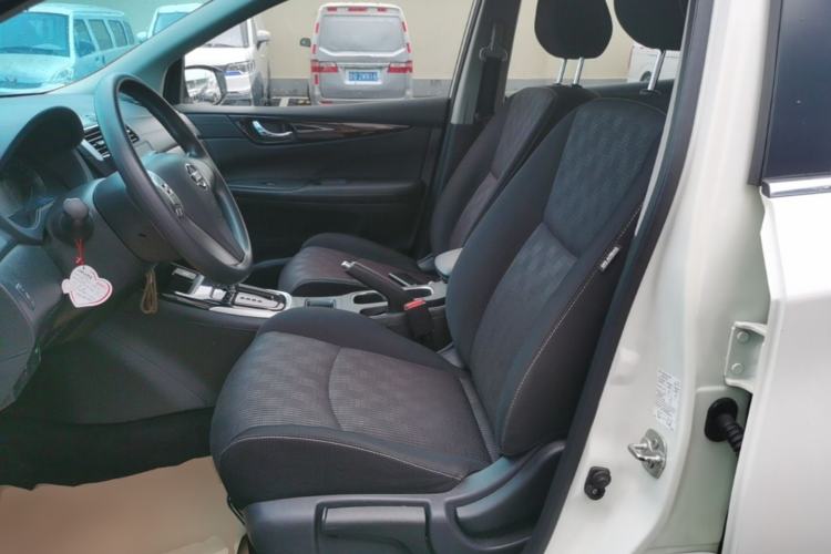 Used Nissan Tiida 2016 1.6L CVT Cool Dynamic Edition Left Front Seat