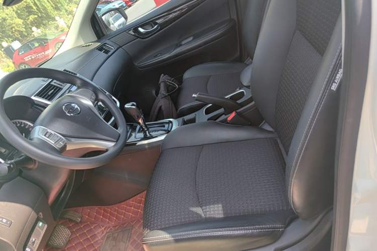Used Nissan Tiida 2016 1.6L CVT Smart Drive Edition Left Front Seat