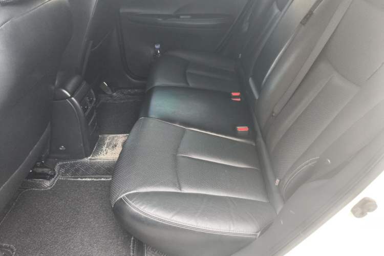 Used Nissan Tiida 2016 1.6L CVT ZhiZun Edition Left Rear Seat