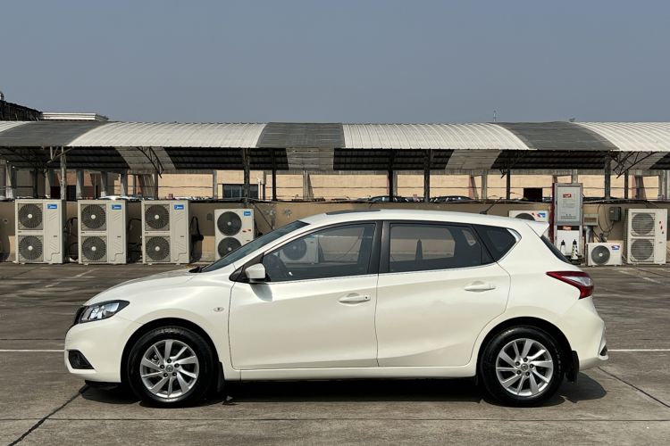 Used Nissan Tiida 2016 1.6L Manual Cool Edition Left Side