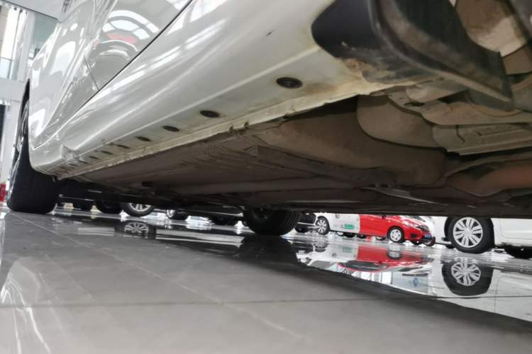 Used Nissan Tiida 2016 1.6L CVT Smart Drive Edition Left Side Sill