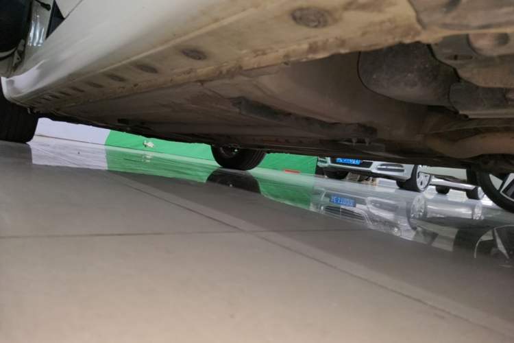 Used Nissan Tiida 2016 1.6L CVT Cool Dynamic Edition Left Side Sill