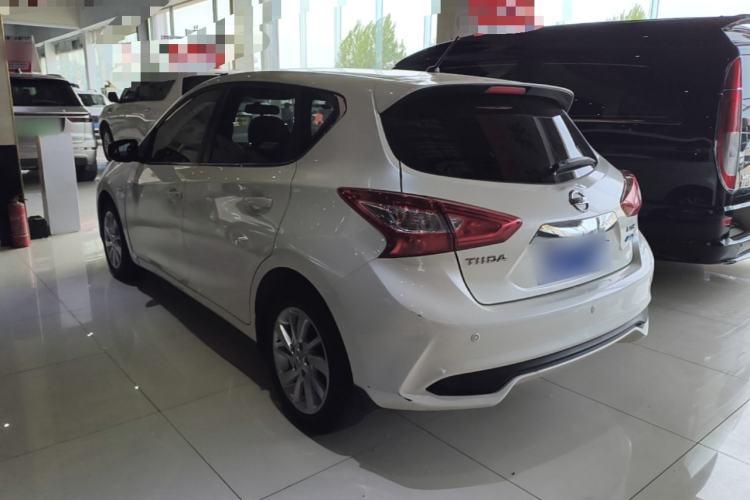 Used Nissan Tiida 2016 1.6L CVT Cool Dynamic Edition Rear Left 45 Deg