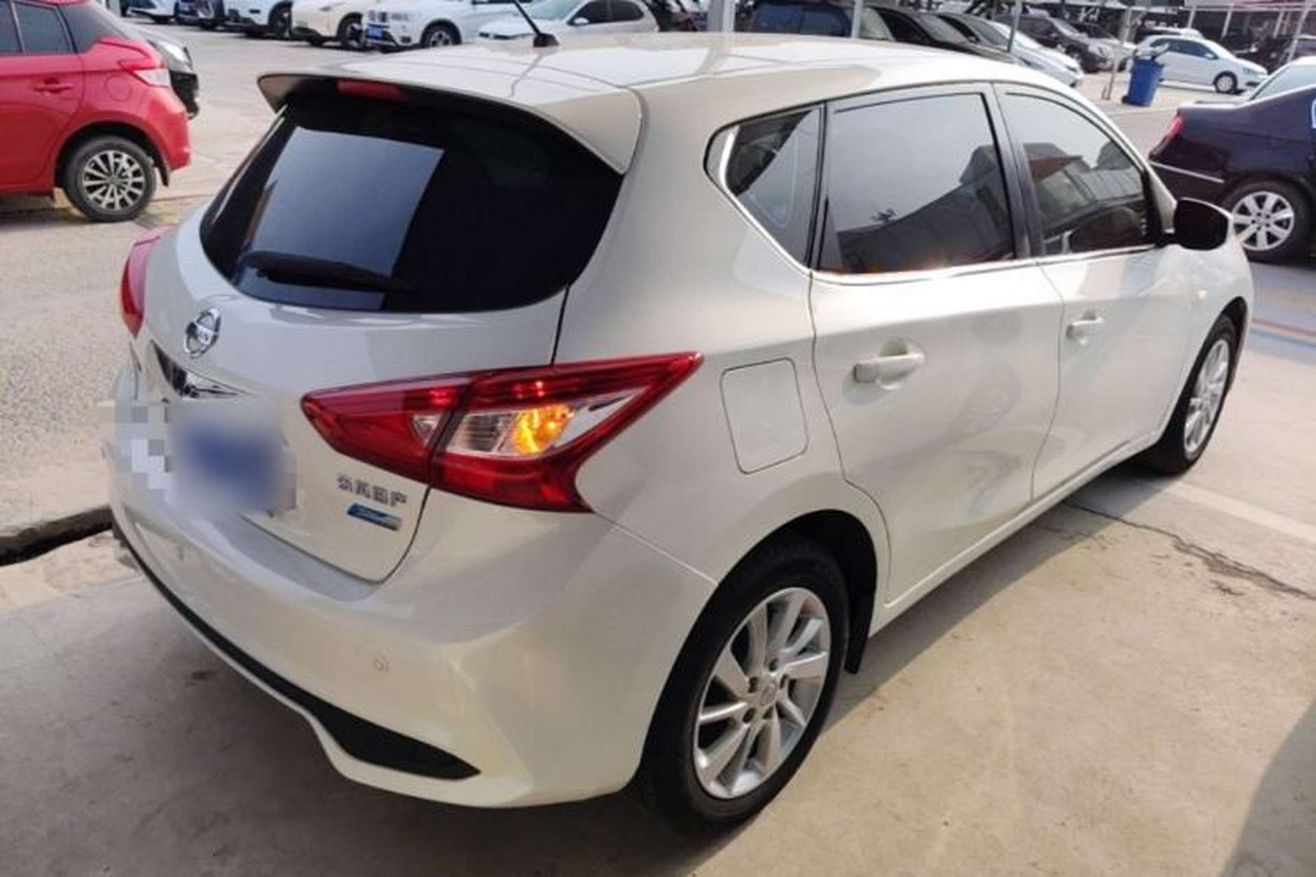 Used Nissan Tiida 2016 1.6L CVT Cool Dynamic Edition Rear Right 45 Deg