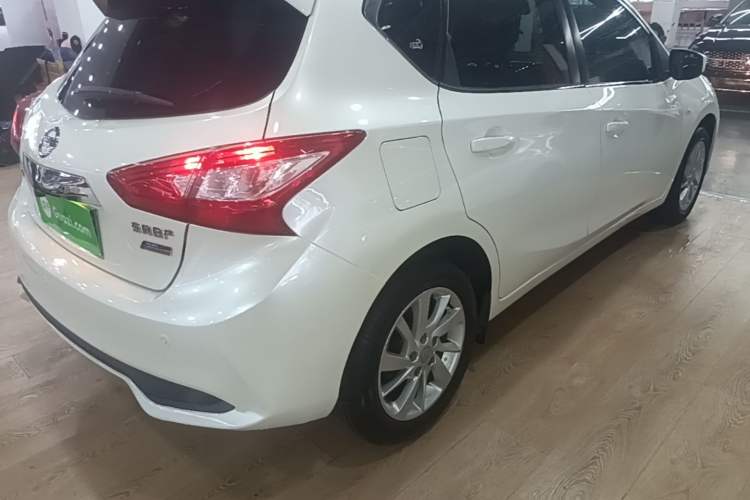 Used Nissan Tiida 2016 1.6L CVT Cool Dynamic Edition Rear Right 45 Deg
