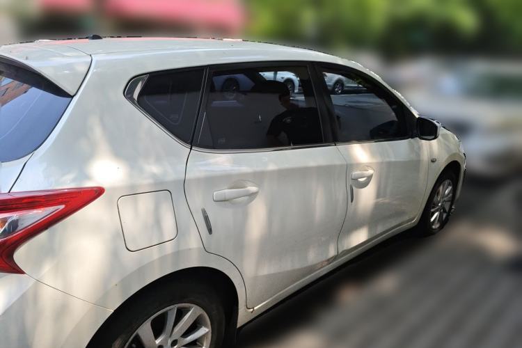 Used Nissan Tiida 2016 1.6L CVT Cool Dynamic Edition Rear Right 45 Deg