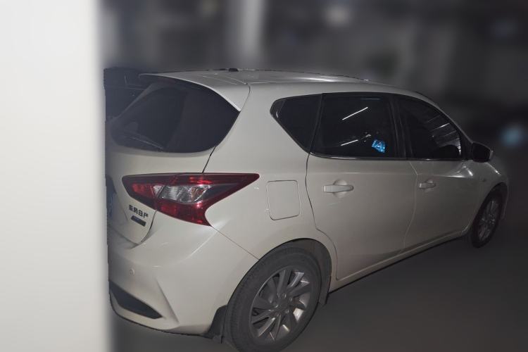 Used Nissan Tiida 2016 1.6L CVT Cool Dynamic Edition Rear Right 45 Deg