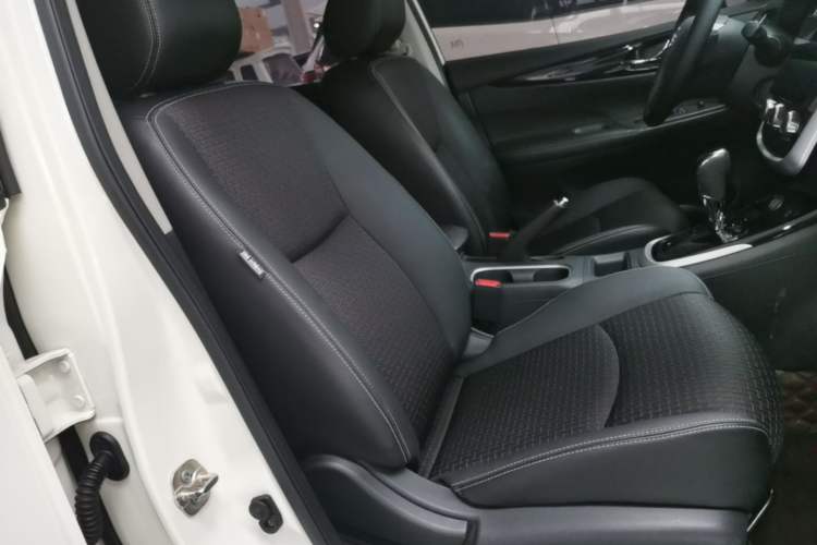 Used Nissan Tiida 2016 1.6L CVT Smart Drive Edition Right Front Seat