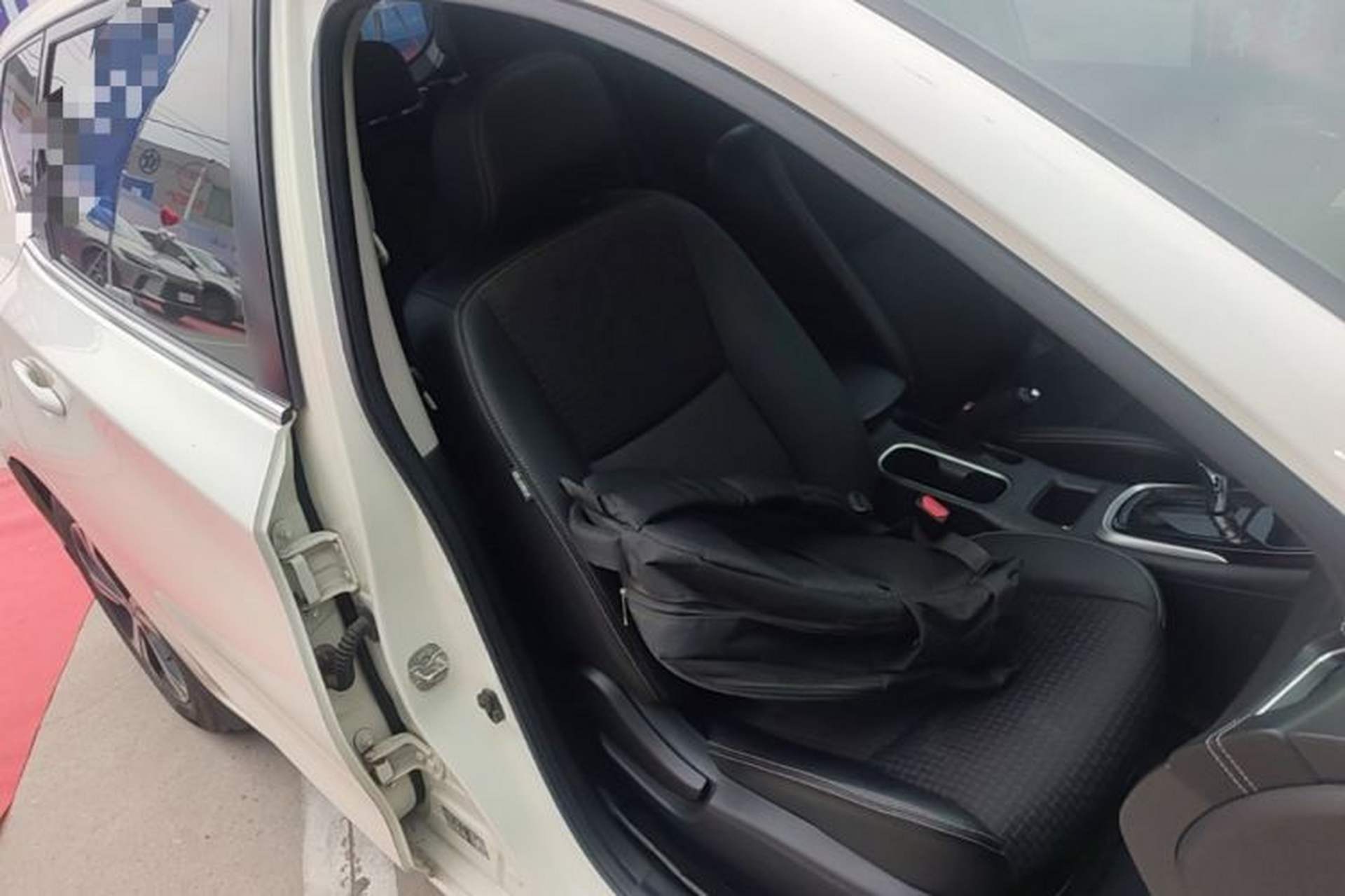 Used Nissan Tiida 2016 1.6L CVT Smart Drive Edition Right Front Seat