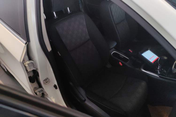 Used Nissan Tiida 2016 1.6L CVT Cool Dynamic Edition Right Front Seat