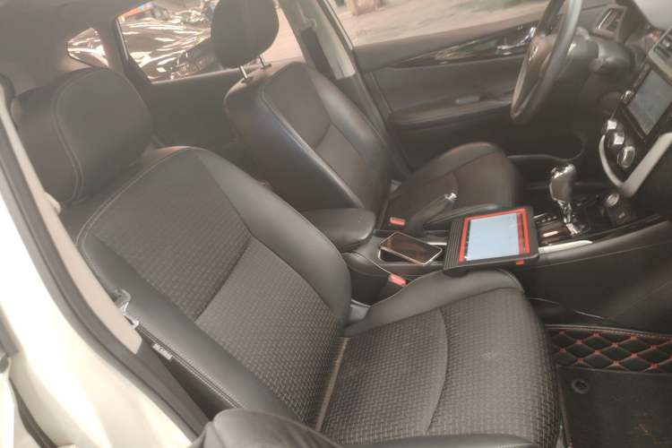 Used Nissan Tiida 2016 1.6L CVT Smart Drive Edition Right Front Seat