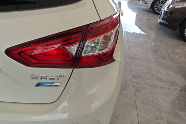 Used Nissan Tiida 2016 1.6L CVT Smart Drive Edition Right Rear Taillight