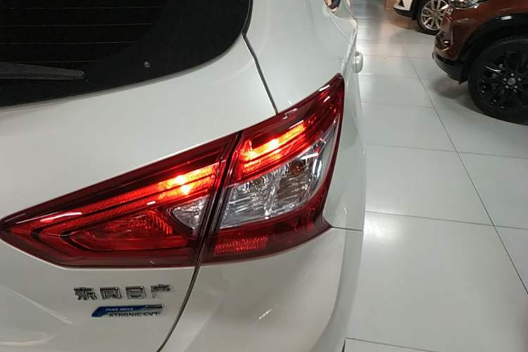 Used Nissan Tiida 2016 1.6L CVT Cool Dynamic Edition Right Rear Taillight