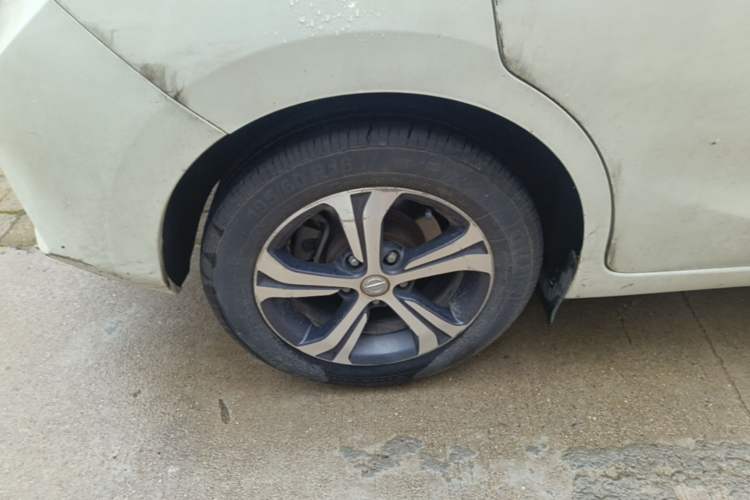 Used Nissan Tiida 2016 1.6L CVT Smart Drive Edition Right Rear Wheel Hub