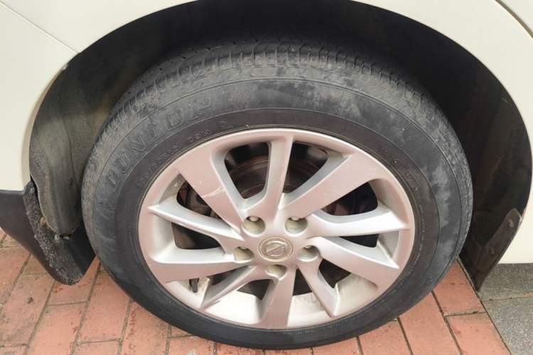 Used Nissan Tiida 2016 1.6L CVT Cool Dynamic Edition Right Rear Wheel Hub