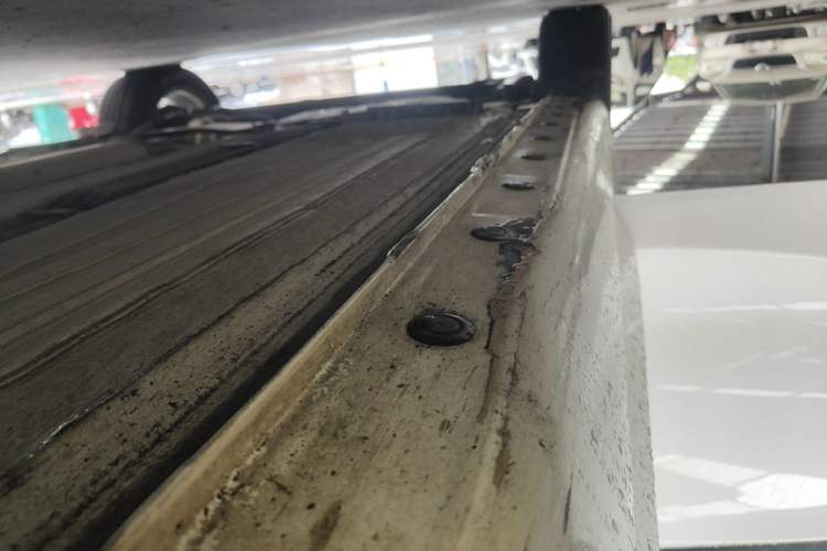 Used Nissan Tiida 2016 1.6L CVT Smart Drive Edition Right Side Sill