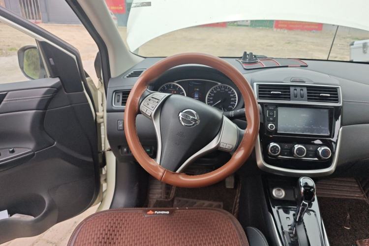 Used Nissan Tiida 2016 1.6L CVT Smart Drive Edition Steering Wheel