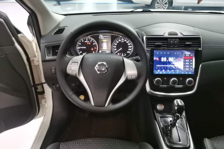 Used Nissan Tiida 2016 1.6L CVT Smart Drive Edition Steering Wheel