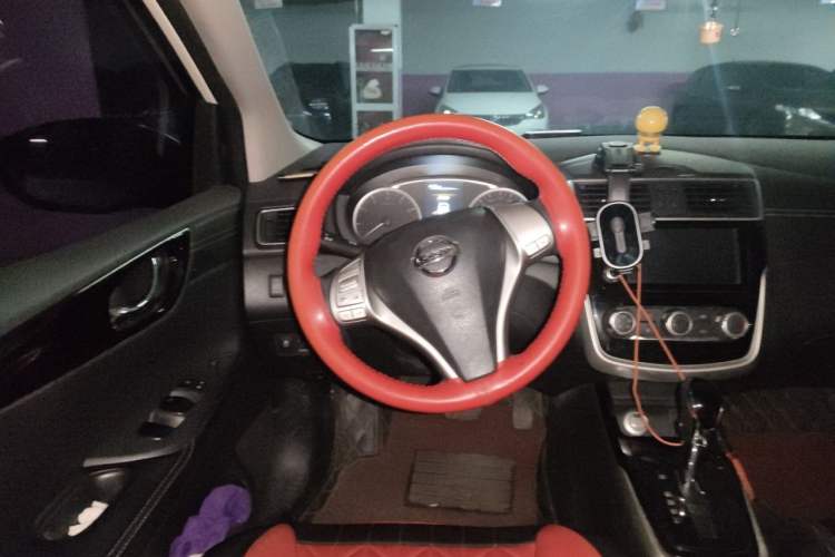 Used Nissan Tiida 2016 1.6L CVT Smart Drive Edition Steering Wheel