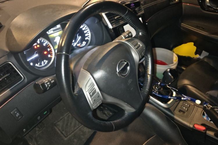 Used Nissan Tiida 2016 1.6L CVT ZhiZun Edition Steering Wheel