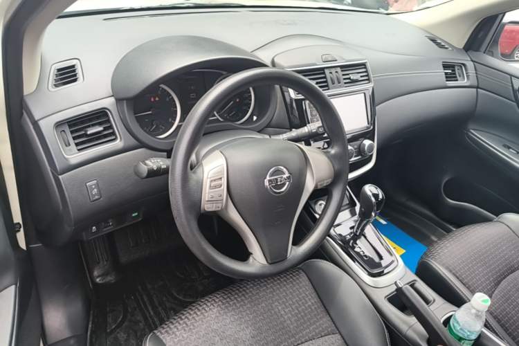Used Nissan Tiida 2016 1.6L CVT Smart Drive Edition Steering Wheel