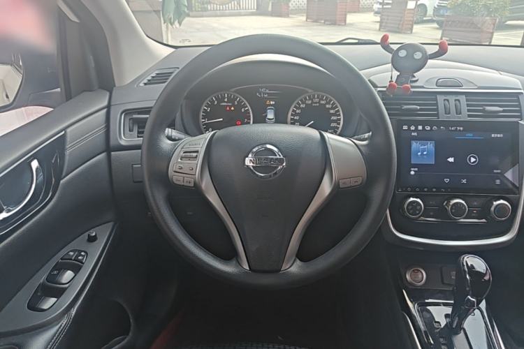 Used Nissan Tiida 2016 1.6L CVT Smart Drive Edition Steering Wheel