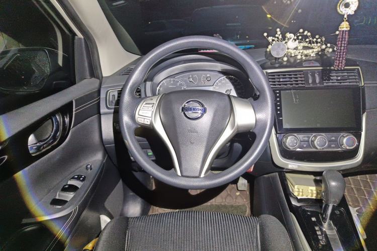 Used Nissan Tiida 2016 1.6L CVT Joyride Edition Steering Wheel