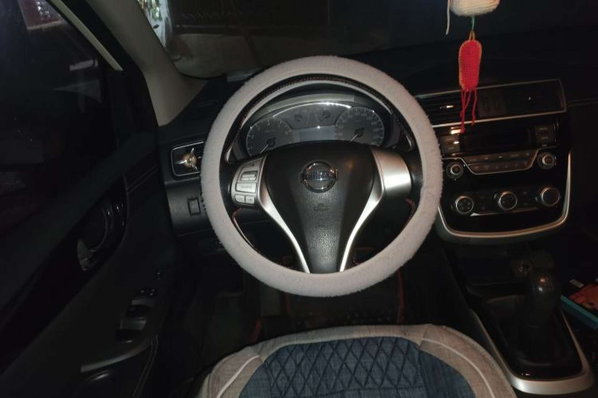 Used Nissan Tiida 2016 1.6L Manual Cool Edition Steering Wheel