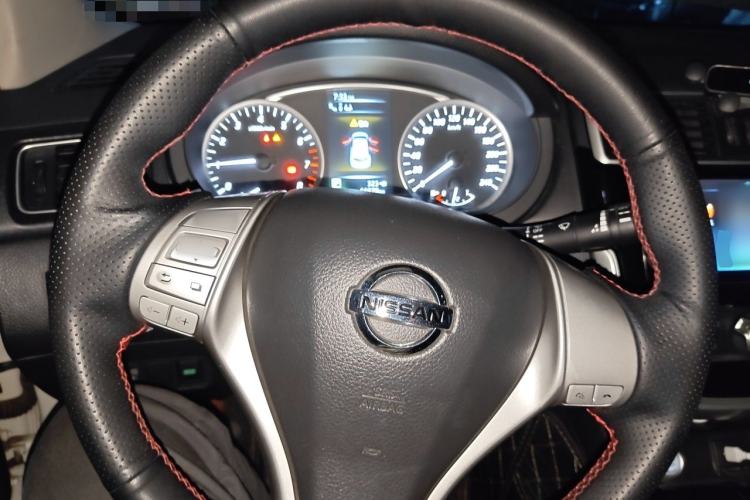 Used Nissan Tiida 2016 1.6L CVT Smart Drive Edition Steering Wheel