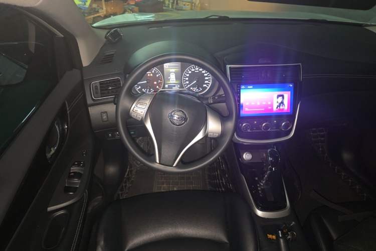 Used Nissan Tiida 2016 1.6L CVT Smart Drive Edition Steering Wheel