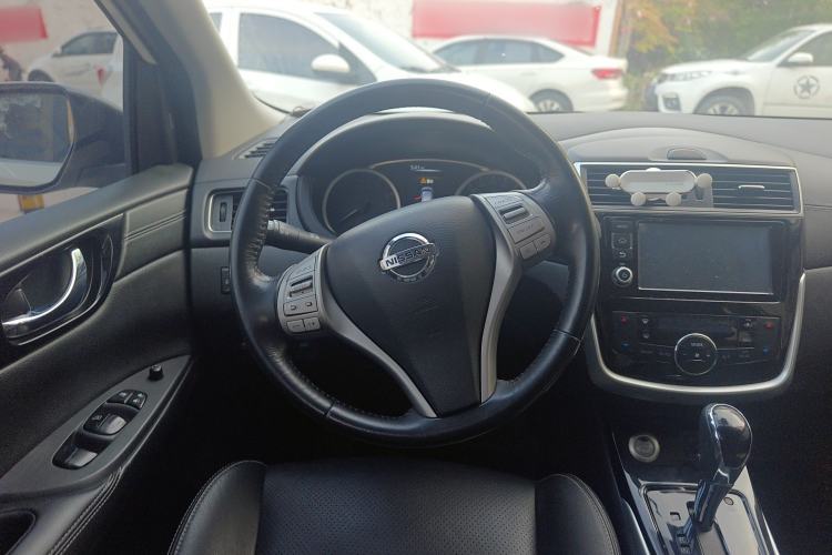 Used Nissan Tiida 2016 1.6L CVT ZhiZun Edition Steering Wheel