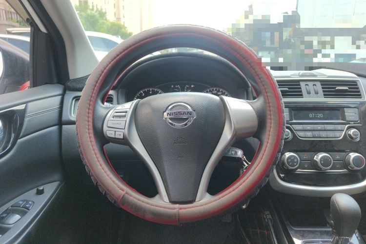 Used Nissan Tiida 2016 1.6L CVT Cool Dynamic Edition Steering Wheel