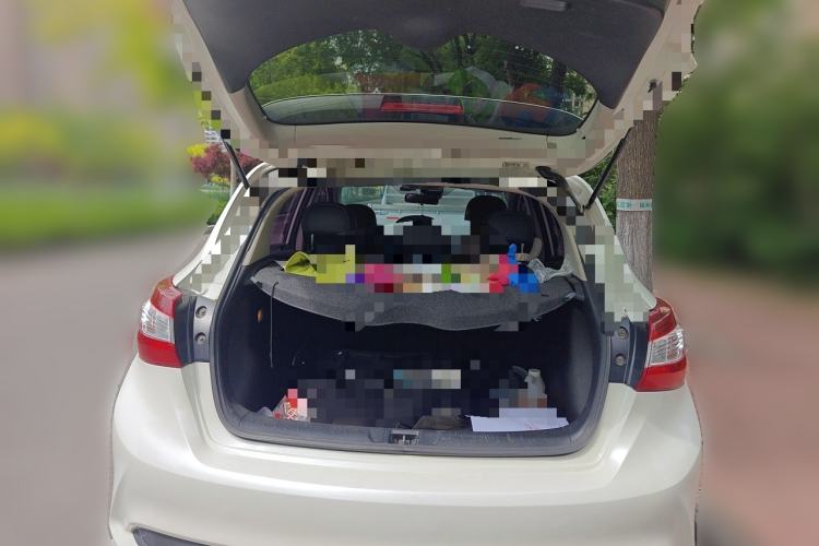 Used Nissan Tiida 2016 1.6L CVT Smart Drive Edition Trunk