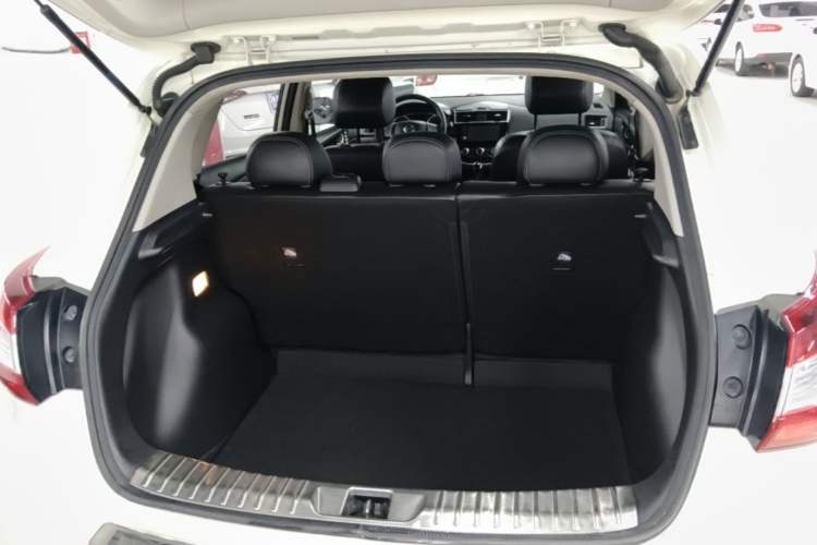 Used Nissan Tiida 2016 1.6L CVT Smart Drive Edition Trunk
