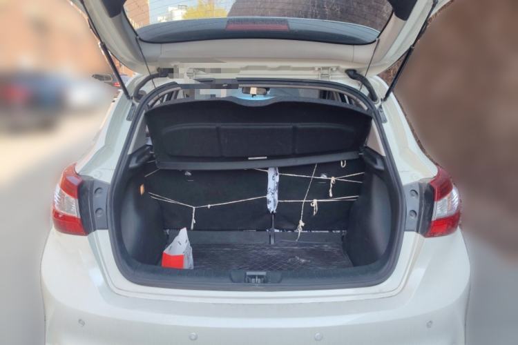 Used Nissan Tiida 2016 1.6L CVT Smart Drive Edition Trunk
