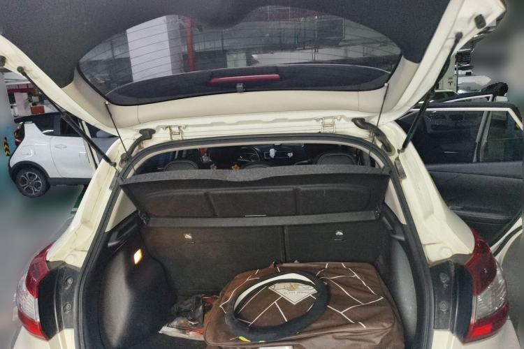 Used Nissan Tiida 2016 1.6L CVT Smart Drive Edition Trunk