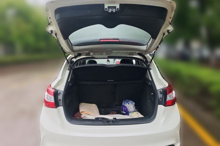 Used Nissan Tiida 2016 1.6L CVT Smart Drive Edition Trunk