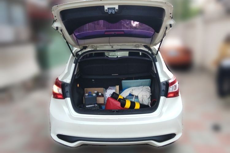 Used Nissan Tiida 2016 1.6L CVT Smart Drive Edition Trunk